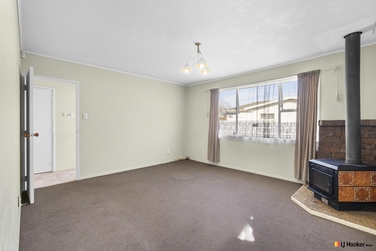 52 Hobart Crescent Wattle Downsproperty carousel image