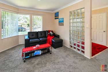1 Gairloch Place Wattle Downsproperty carousel image
